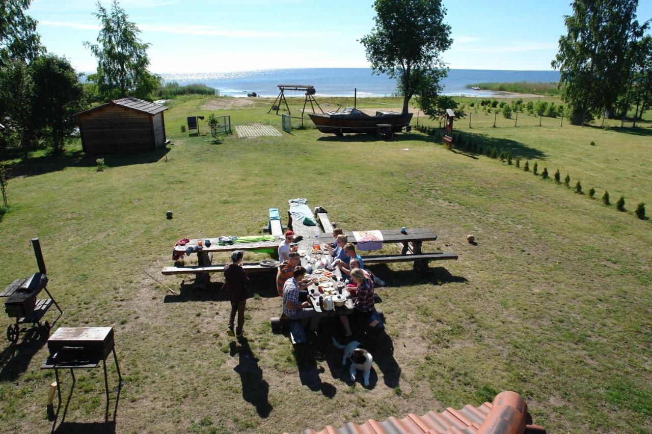 Paeevatalu Camping Hotel Vilusi Екстериор снимка