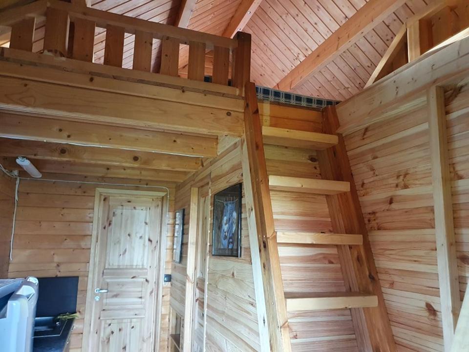 Paeevatalu Camping Hotel Vilusi Екстериор снимка