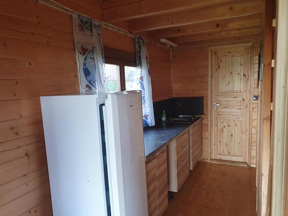 Paeevatalu Camping Hotel Vilusi Екстериор снимка