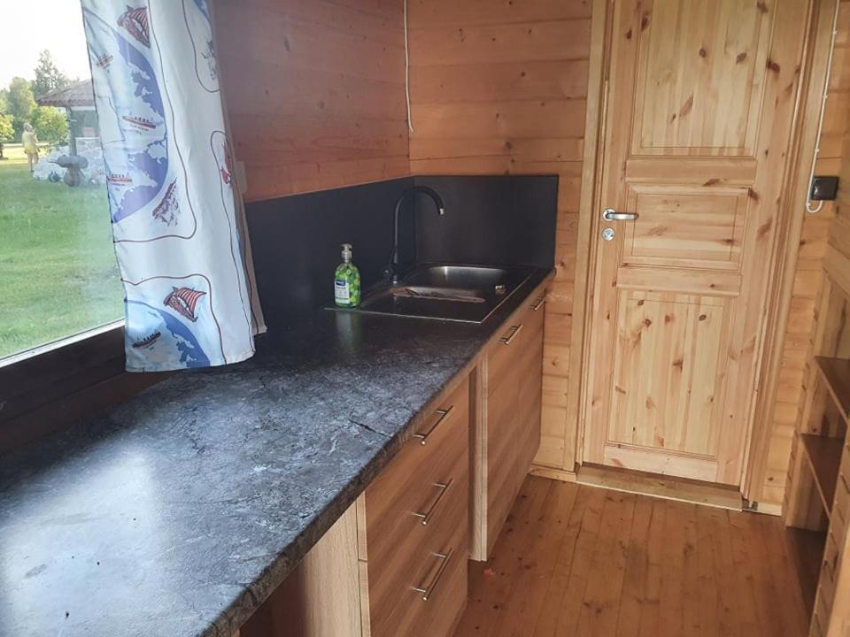 Paeevatalu Camping Hotel Vilusi Екстериор снимка