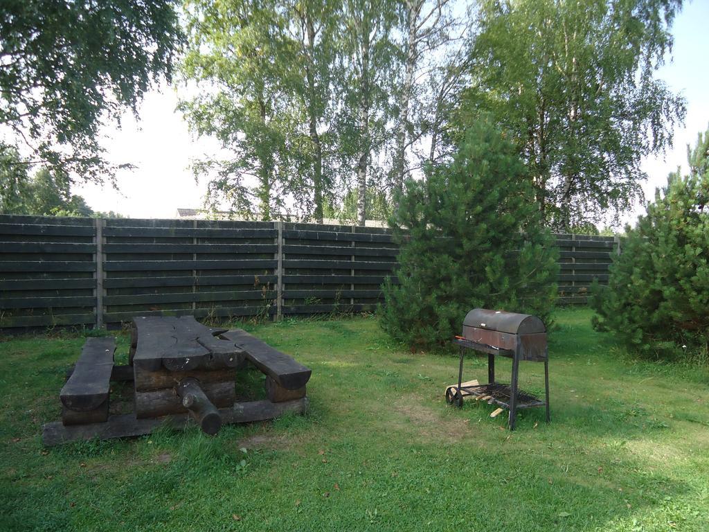 Paeevatalu Camping Hotel Vilusi Екстериор снимка